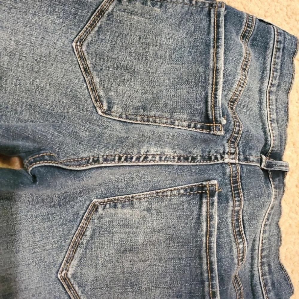 Jeans - Picture 2 of 4